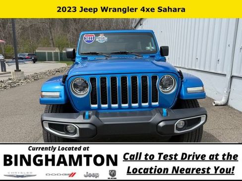 Used 2023 Jeep Wrangler Unlimited Sahara w/ Cold Weather Group AWD/4WD image 3