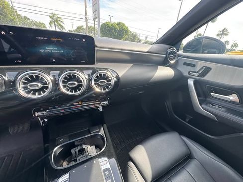 Used 2019 Mercedes-Benz A 220 4MATIC image 12