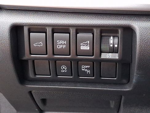 Certified 2023 Subaru Forester Premium AWD/4WD image 25