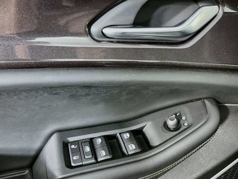 Used 2022 Jeep Grand Cherokee Altitude AWD/4WD image 26