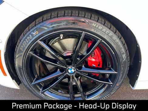 Used 2022 BMW M440i Convertible RWD image 16