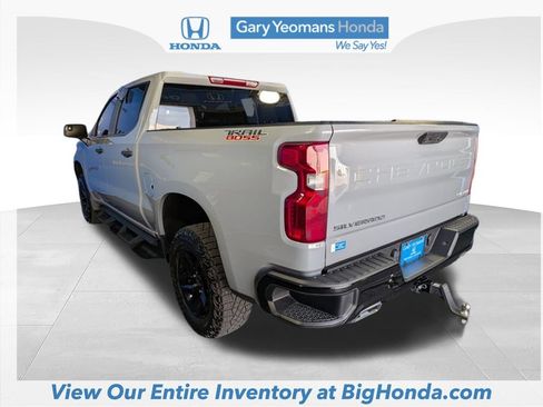 Used 2025 Chevrolet Silverado 1500 Custom Trail Boss AWD/4WD image 8
