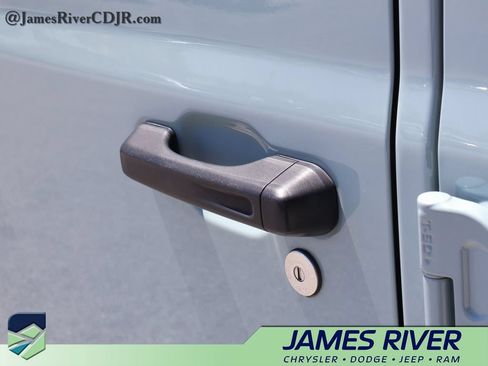 Used 2023 Jeep Wrangler Unlimited AWD/4WD image 18