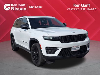 Used 2024 Jeep Grand Cherokee Altitude