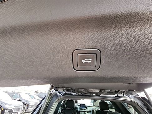 Certified 2024 Chevrolet Tahoe Premier w/ Premium Package image 36