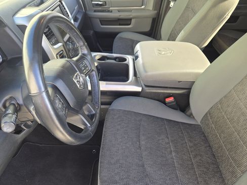 Used 2017 RAM 1500 Big Horn image 15