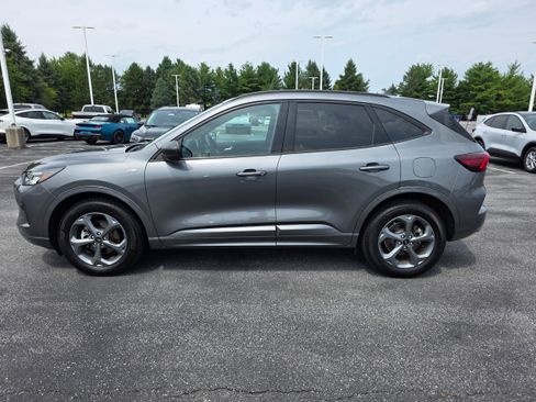 Certified 2023 Ford Escape ST-Line w/ Tech Pack #1 AWD/4WD image 2