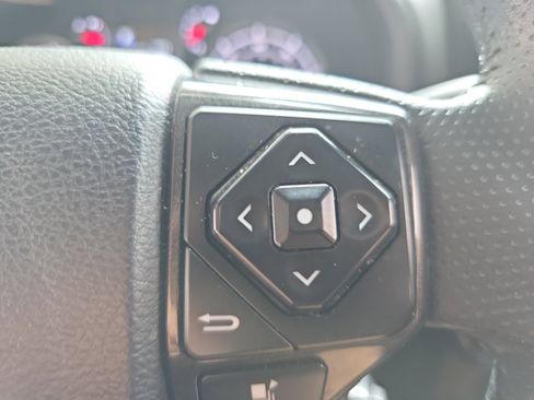 Used 2024 Toyota 4Runner TRD Off-Road image 20