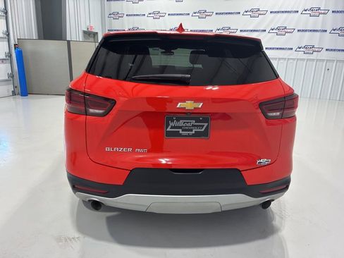 Used 2025 Chevrolet Blazer LT AWD/4WD image 6
