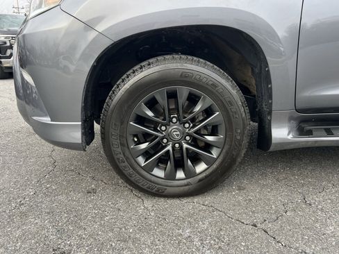 Used 2023 Lexus GX 460 Premium image 12