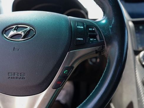 Used 2016 Hyundai Genesis 3.8 RWD image 25