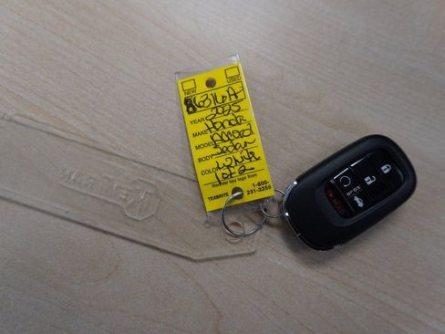 Used 2025 Honda Accord LX image 33