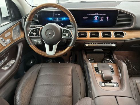 Used 2020 Mercedes-Benz GLS 450 4MATIC image 29