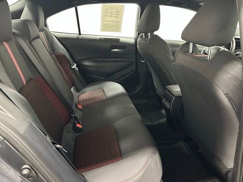 Used 2025 Toyota Corolla SE image 51