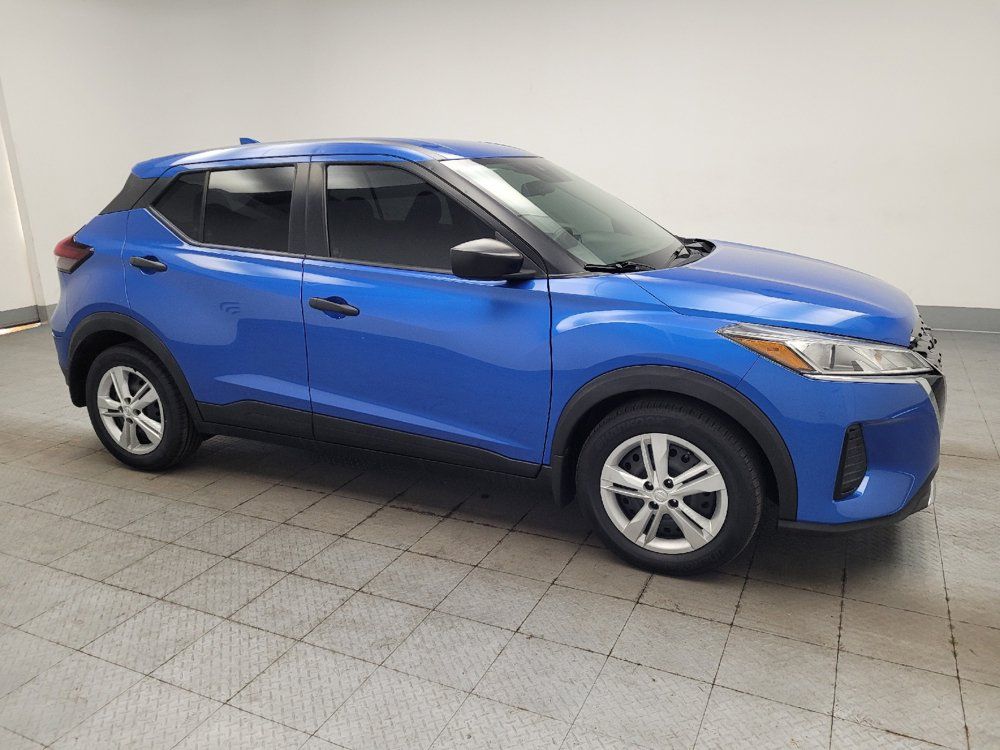 Used 2021 Nissan Kicks S FWD image 11