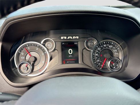 Used 2024 RAM 2500 Big Horn image 13