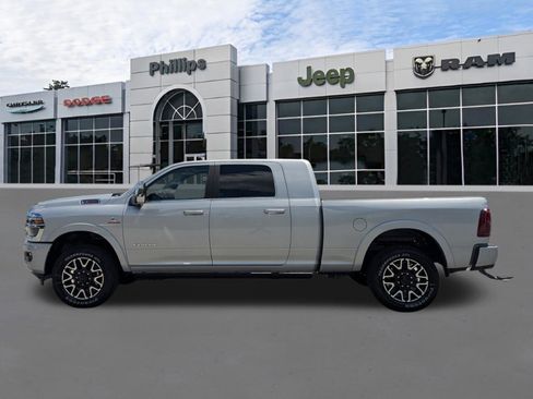 New 2026 RAM 2500 Limited AWD/4WD image 6