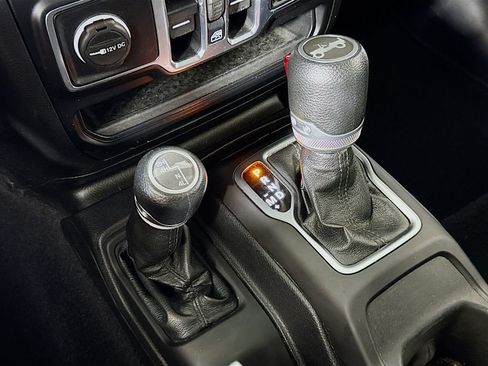 Used 2020 Jeep Wrangler Unlimited Sport AWD/4WD image 16