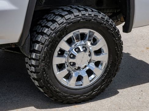 Used 2015 GMC Sierra 2500 Denali w/ Duramax Plus Package AWD/4WD image 63