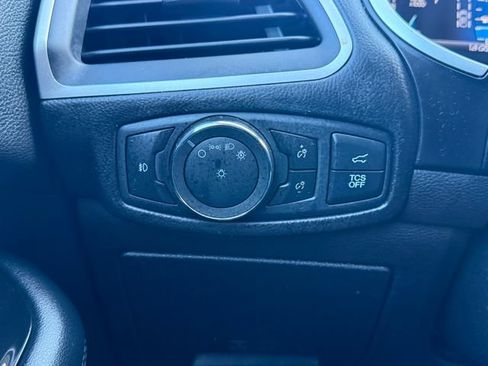 Used 2020 Ford Edge SEL w/ Convenience Package AWD/4WD image 13