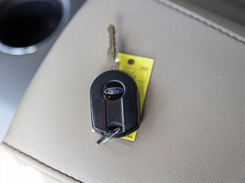 Used 2014 Ford Edge SEL w/ Equipment Group 204A FWD image 36