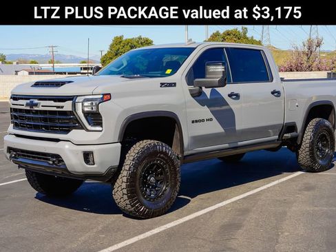 Used 2024 Chevrolet Silverado 2500 LTZ w/ LTZ Plus Package image 4