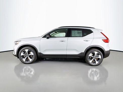 New 2026 Volvo XC40 B5 Plus w/ Protection Package Premier AWD/4WD image 4