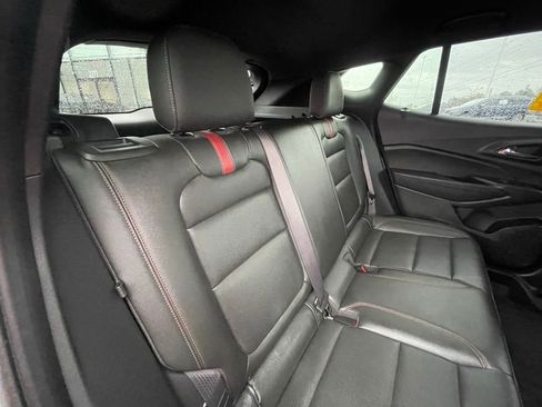 Used 2025 Chevrolet Trax RS w/ Driver Confidence Package image 27