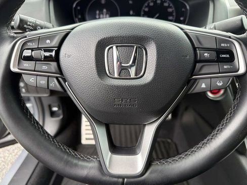 Used 2022 Honda Accord Sport image 24