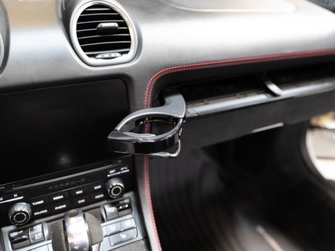 Used 2021 Porsche 718 Boxster Spyder image 69