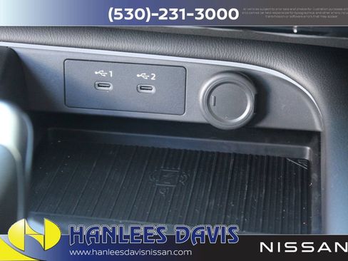 New 2026 Nissan Sentra SR w/ SR Premium Package FWD image 21