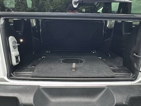 Used 2021 Jeep Wrangler Sport AWD/4WD image 14