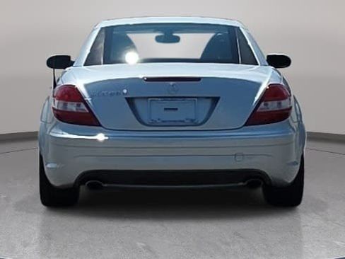 Used 2005 Mercedes-Benz SLK 350 image 6