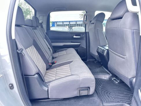 Used 2019 Toyota Tundra SR5 w/ SR5 Upgrade Package AWD/4WD image 16