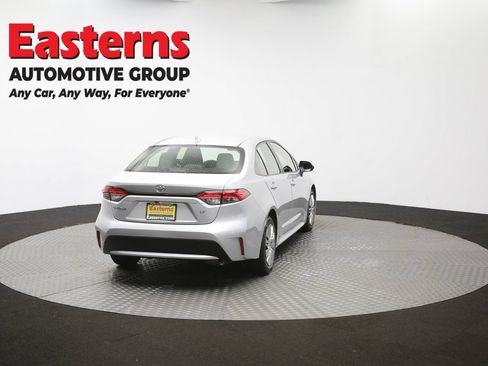 Used 2022 Toyota Corolla LE FWD image 39