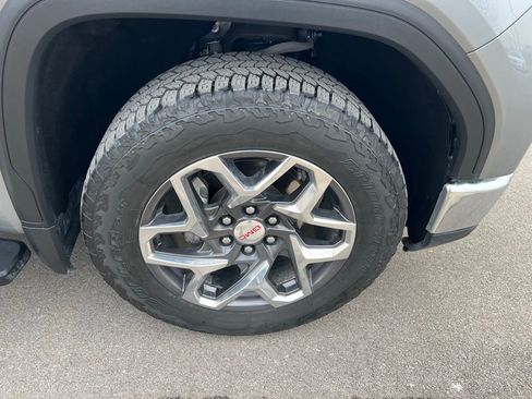 Used 2023 GMC Sierra 1500 SLT w/ SLT Premium Package image 12