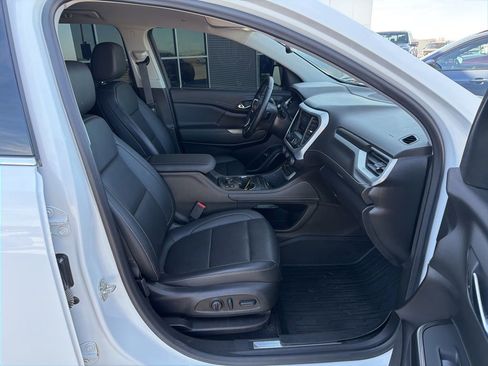 Used 2023 GMC Acadia SLT w/ Technology Package image 29