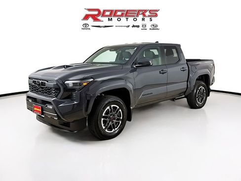 New 2026 Toyota Tacoma TRD Sport image 3