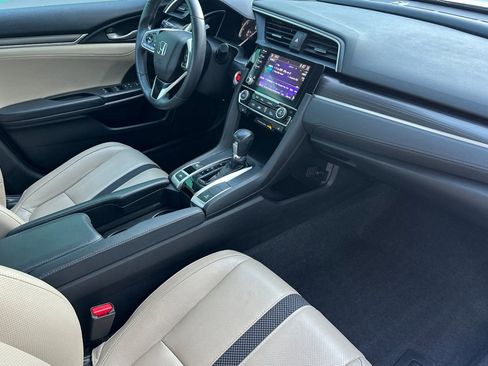 Used 2020 Honda Civic EX-L image 17