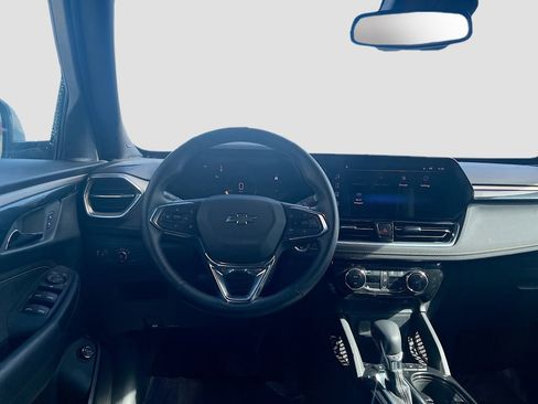 Used 2025 Chevrolet TrailBlazer ACTIV w/ Convenience Package AWD/4WD image 23