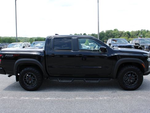 Used 2022 Nissan Frontier PRO-4X w/ Pro-4X Premium Package AWD/4WD image 5