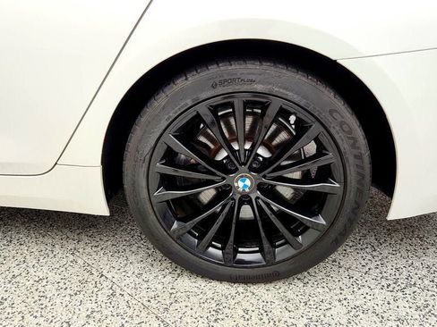 Used 2021 BMW 540i w/ Premium Package RWD image 9