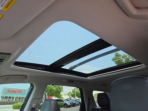 Used 2024 Nissan Pathfinder Platinum w/ Cargo Package FWD image 25