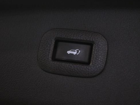Used 2023 INFINITI QX80 Sensory w/ All-Season Package AWD/4WD image 41
