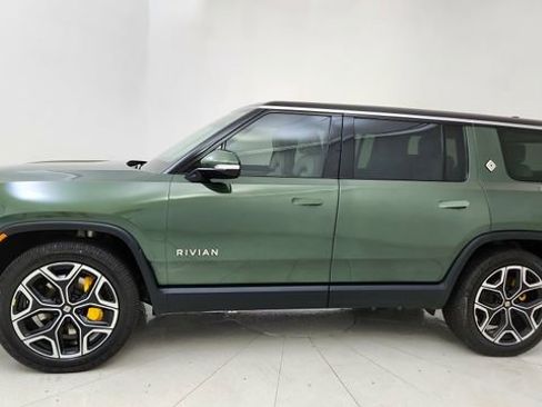 Used 2024 Rivian R1S Adventure image 3