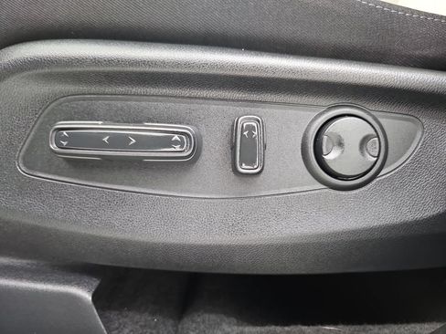 Used 2024 Honda CR-V EX image 33