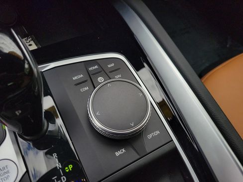 Used 2023 BMW Z4 sDrive30i w/ Driving Assistance Package image 26