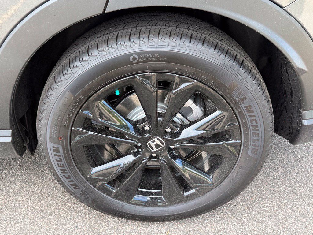 Certified 2026 Honda CR-V Sport Touring image 12
