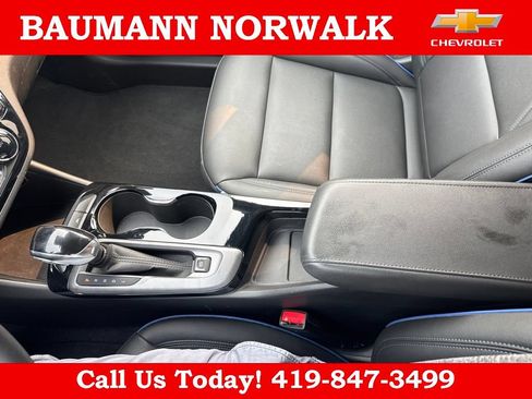 Used 2024 Buick Envista Sport Touring w/ Convenience I Package FWD image 31