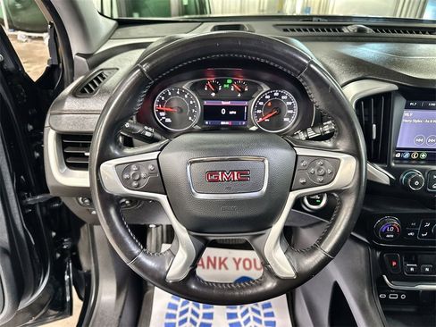 Used 2020 GMC Terrain SLT image 17